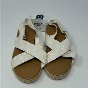 OshKosh B'gosh Girls Niva Ivory Eyelet Strappy Sandals- Size 13